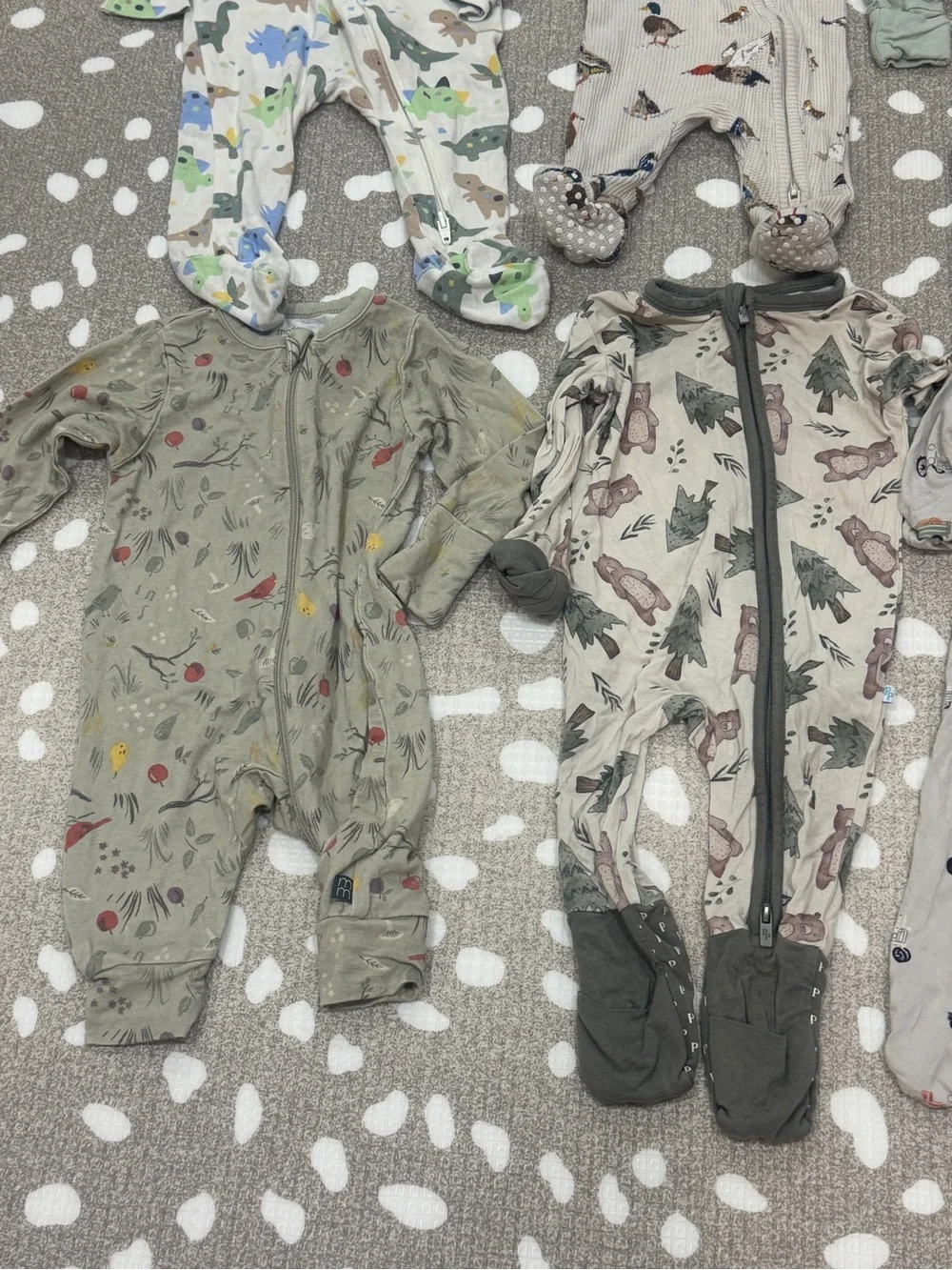 Lot of 6 bamboo footies newborn baby boy zippy sleeper posh peanut sage unisex